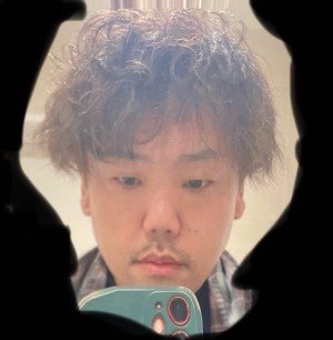 みた
