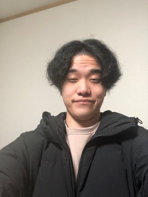 こう